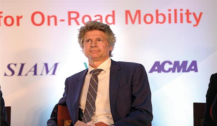 गंगा को साफ किया जा सकता है: जसपेर विक गंगा को साफ किया जा सकता है: जसपेर विक