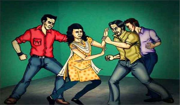 गैंगरेप के आरोपियों के खिलाफ एकत्र किए सबूत गैंगरेप के आरोपियों के खिलाफ एकत्र किए सबूत