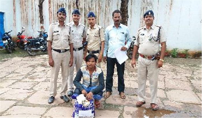गांजा तस्कर चढ़ा पुलिस के हत्थे
