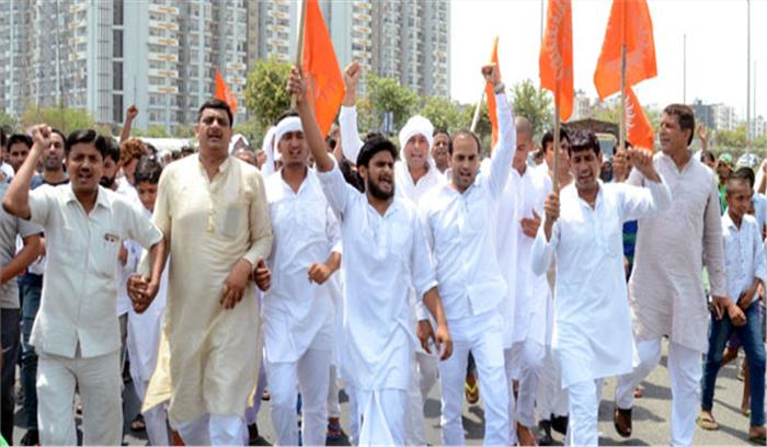 लिखित जवाब मिलने तक जारी रहेगा प्रदर्शन