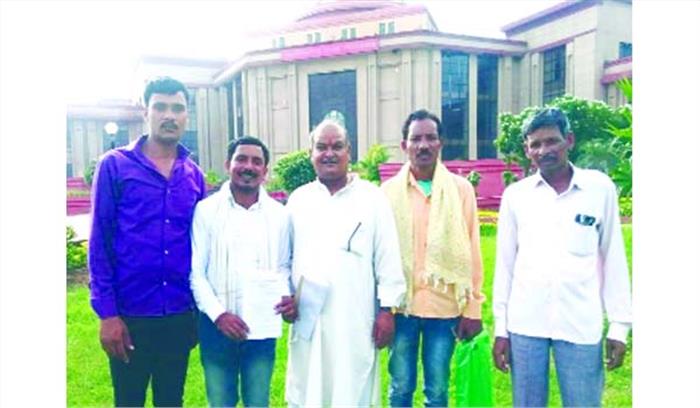 हाईकोर्ट ने सहकारी सोसायटी केभंग करने पर लगाई रोक