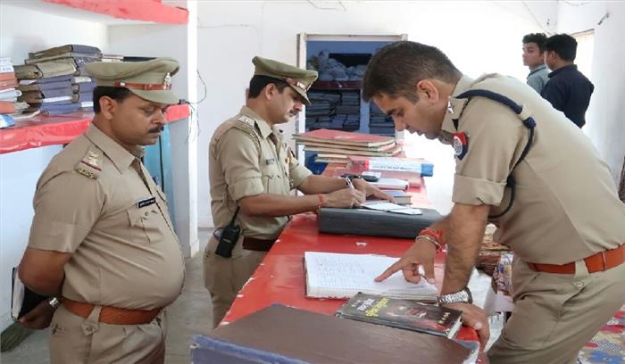 नए एसएसपी ने थाने व जेल का किया औचक निरीक्षण 