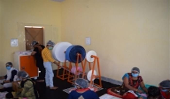 गौतमबुद्धनगर : पुलिस परिवार महिलाएं बनाएंगी सैनेटरी पैड्स