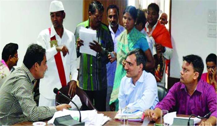 तेंदूपत्ता संग्राहकों के बच्चों की छात्रवृत्ति में अनियमितता