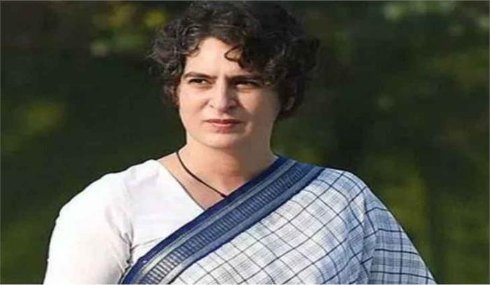 महासचिव प्रियंका गांधी वाड्रा ट्विटर से जुड़ीं