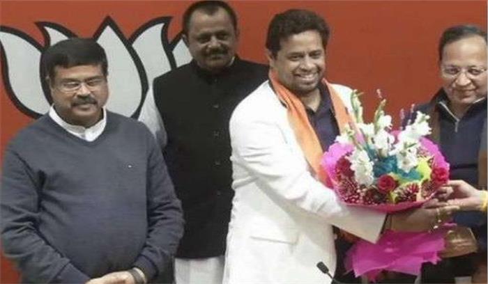  टीएमसी सांसद सौमित्र खान भाजपा में शामिल