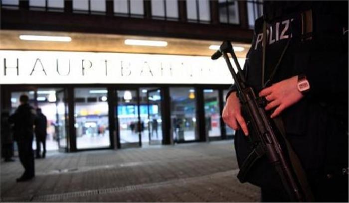 जर्मनी के रेलवे स्टेशन पर हमला, 6 घायल