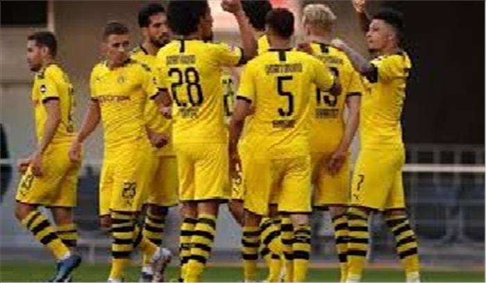 डॉर्टमंड के फुटबालर सांचो ने मैच के बाद जार्ज फ्लॉयड को दी श्रद्धांजलि डॉर्टमंड के फुटबालर सांचो ने मैच के बाद जार्ज फ्लॉयड को दी श्रद्धांजलि