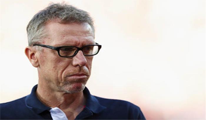 जर्मन लीग क्लब कोलोन ने कोच पीटर स्टोगर को किया बर्खास्त