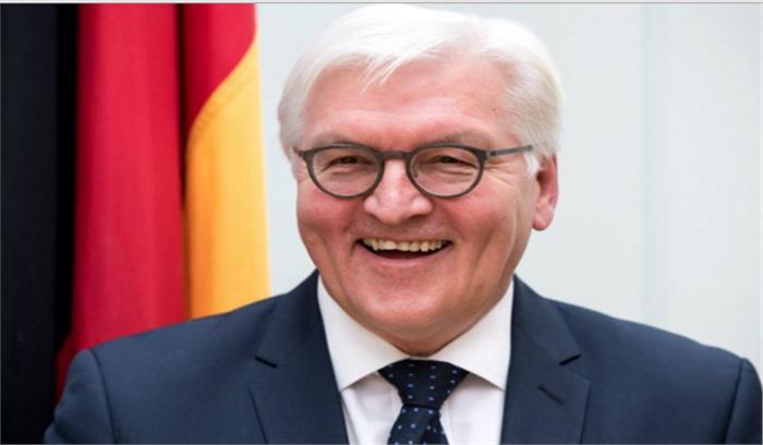 यूपी: जर्मनी के राष्ट्रपति करेंगे गंगा आरती यूपी: जर्मनी के राष्ट्रपति करेंगे गंगा आरती