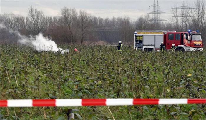 जर्मनी: हवा में टकराए विमान और हेलीकॉप्टर, 4 की मौत