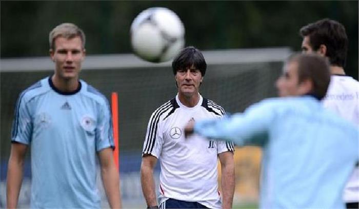 खिलाड़ियों में कुछ न कुछ सीखने की भूख है लोएव