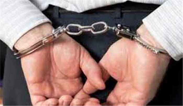 गाजियाबाद में धोखाधड़ी से पैसे स्थानांतरितपर तीन गिरफ्तार