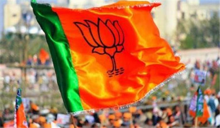 भाजपा नेता की हत्या के बाद गाजियाबाद के पुलिस अधिकारी निलंबित भाजपा नेता की हत्या के बाद गाजियाबाद के पुलिस अधिकारी निलंबित