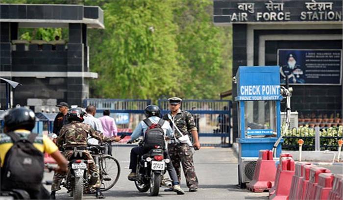 संदिग्ध युवक ने किया हिंडन एयरबेस के अंदर घुसने का प्रयास