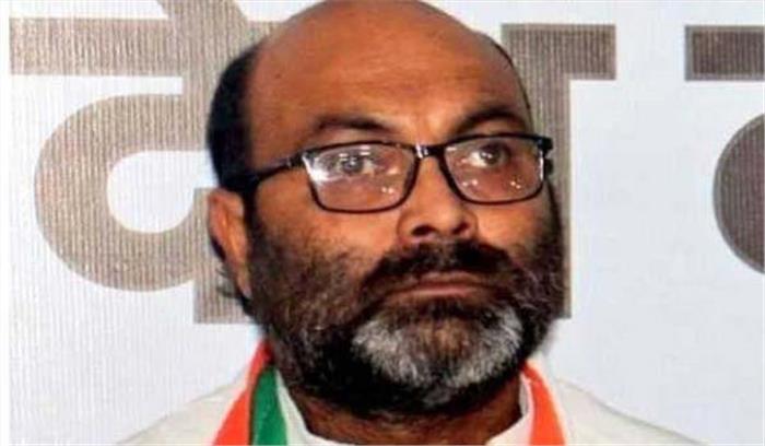 यूपी में जंगलराज,इस्तीफा दें योगी : लल्लू यूपी में जंगलराज,इस्तीफा दें योगी : लल्लू