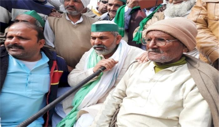 गाजीपुर बॉर्डर पहुंचे संयुक्त किसान मोर्चा के नेता, किसानों को बताई आगे की रणनीति