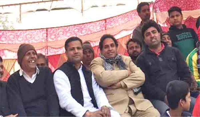 घौंडा में शुरू हुआ क्रिकेट टूर्नामेंट