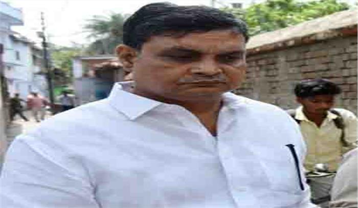 मुजफ्फरपुर रेप कांड के मुख्य आरोपी ब्रजेश ठाकुर के हथियारों के लाइसेंस निलंबित