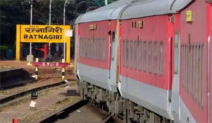 गोवा-दिल्ली राजधानी एक्सप्रेस पटरी से उतरी, बड़ा हादसा टला