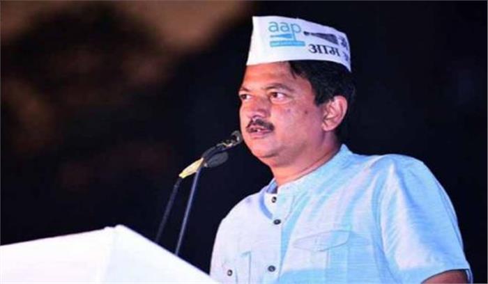 गोवा में कुछ पादरी कांग्रेस के एजेंट : आप