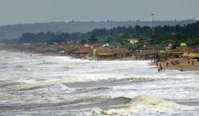 गोवा सरकार कर रही है समुद्री तटों पर प्लास्टिक प्रतिबंध पर विचार 