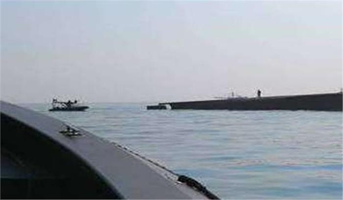 आंध्र नौका दुर्घटना में 22 की मौत, 12 शव बरामद