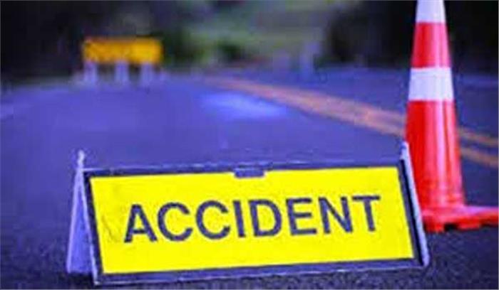 गोंडा : ट्रेनों में लूटपाट करने वाले गिरोह के तीन बदमाश गिरफ्तार