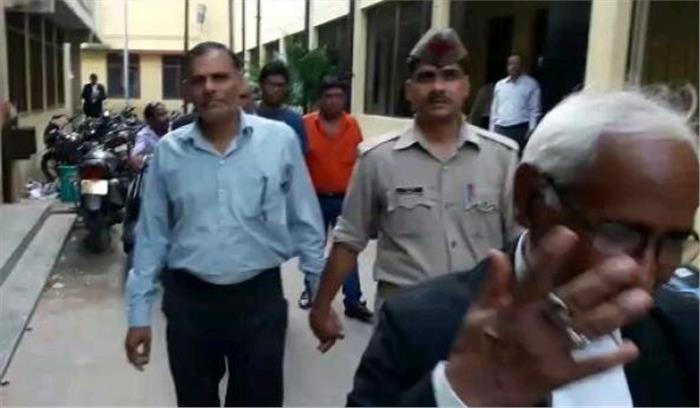 गोरखपुर मामला : गजानन ने किया समर्पण