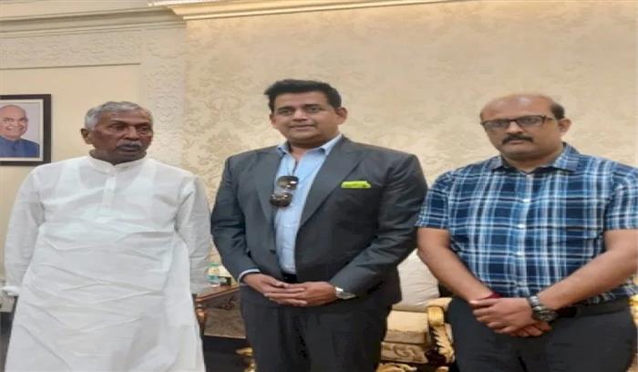 बिहार : भोजपुरी भाषा को 8वीं सूची में लाने के लिए भाजपा सांसद प्राइवेट मेंबर बिल लाएंगे बिहार : भोजपुरी भाषा को 8वीं सूची में लाने के लिए भाजपा सांसद प्राइवेट मेंबर बिल लाएंगे