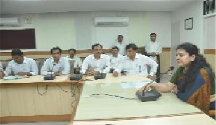 जनता की समस्याएं प्राथमिकता से की जाएगी हल : जिलाधिकारी