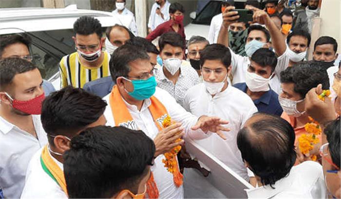 सरकार की पैदाईशी कमजोरी है गहलोत-पायलट का झगड़ा : पूनिया सरकार की पैदाईशी कमजोरी है गहलोत-पायलट का झगड़ा : पूनिया