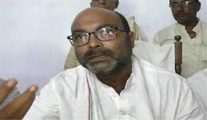 सरकार रोजगार और नौकरी के गलत आंकड़े दे रही : लल्लू