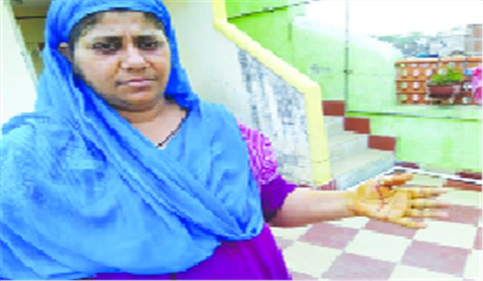 शासकीय अस्पताल में निजी डॉक्टर व स्टाफ की मौजूदगी संदेह के घेरे में