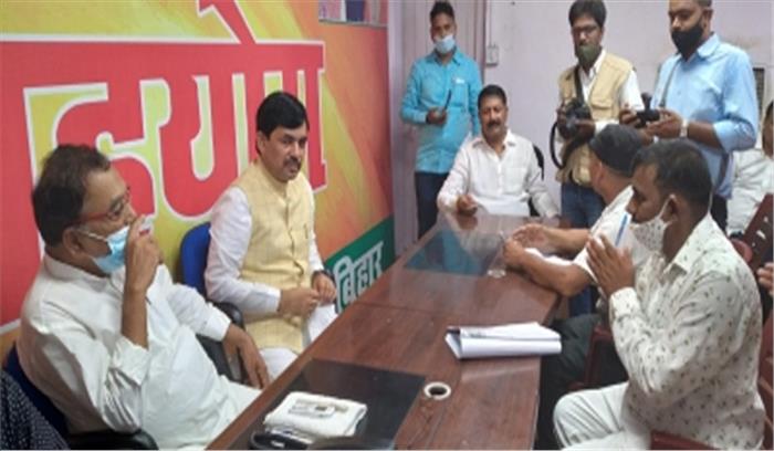 बिहार सरकार जल्द लाएगी नई टेक्सटाइल और लेदर पॉलिसी : शाहनवाज बिहार सरकार जल्द लाएगी नई टेक्सटाइल और लेदर पॉलिसी : शाहनवाज