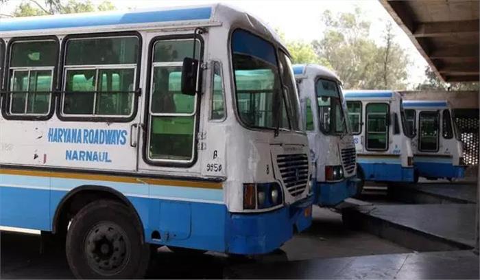 हरियाणा :चालकों को हटाने पर रोडवेज कर्मचारियों ने किया प्रदर्शन