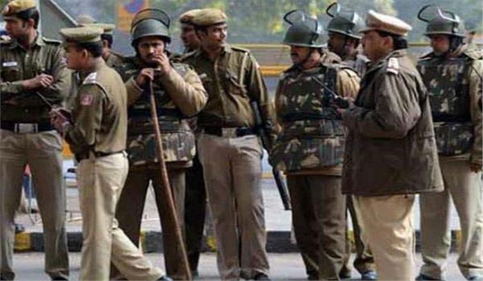 जम्मू-कश्मीर के घटनाक्रम के मद्देनजर उत्तर प्रदेश में हाई अलर्ट जारी