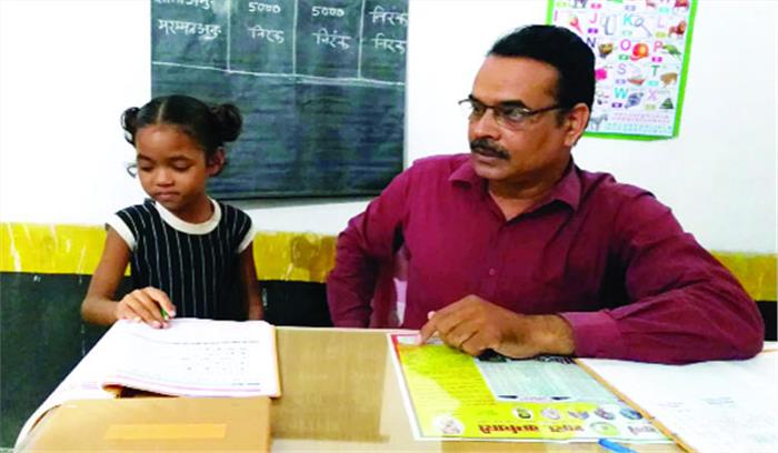 ऐसा सरकारी स्कूल जहां पढ़ती है एकमात्र बच्ची