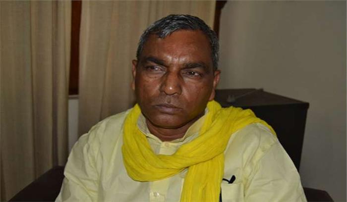 नाम बदलने से कुछ नहीं होता, केवल सरकार का काम बढ़ जाता : राजभर