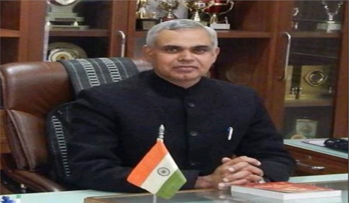 रूढ़िवादी सोच को त्याग देश को विकास पथ पर आगे ले जाएं : राज्यपाल