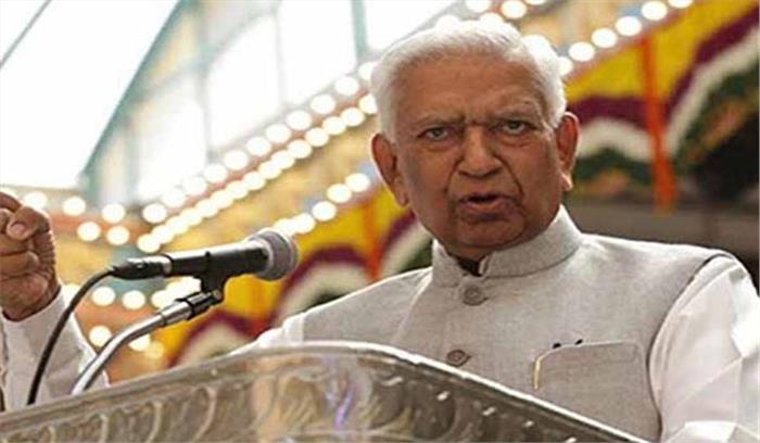 कर्नाटक के राज्यपाल वजूभाई वाला ने गणतंत्र दिवस पर तिरंगा फहराया