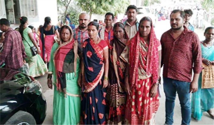 8 माह से पेंशन नहीं, 2 माह से चावल के लिए भटक रहे ग्रामीण