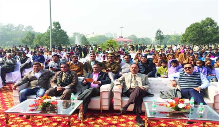 प्राधिकरण स्थापना दिवस पर रन फार फन का आयोजन प्राधिकरण स्थापना दिवस पर रन फार फन का आयोजन