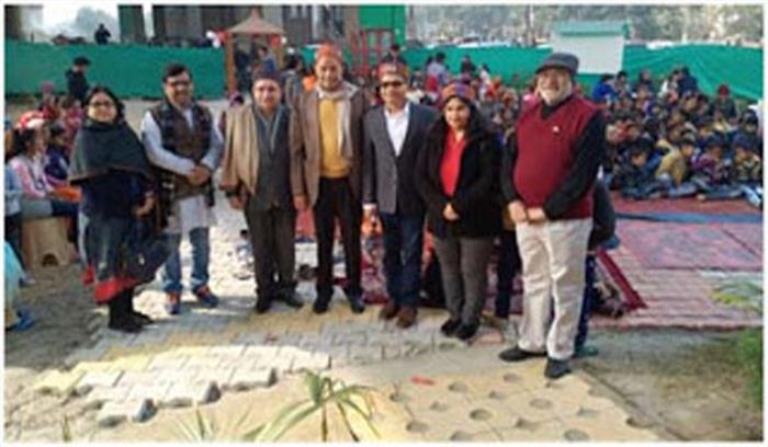 अब मंजिल दूर नहीं