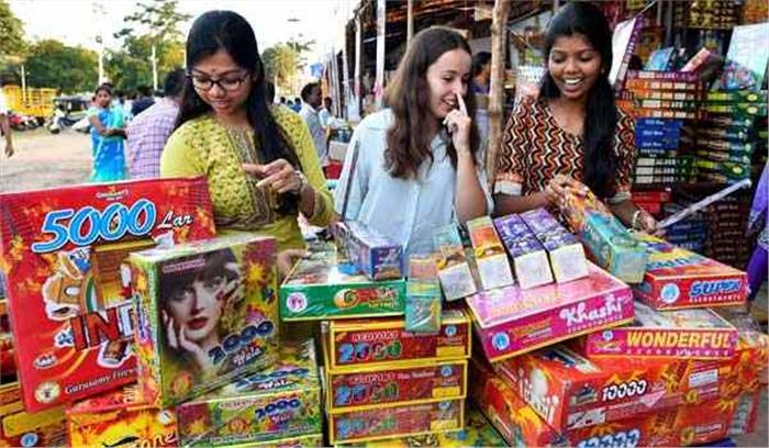 ग्रीन पटाखों की बिक्री को अनुमति दे दिल्ली सरकार : भाजपा