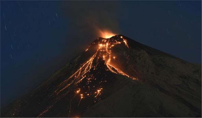 ग्वाटेमाला में फ्यूगो ज्वालामुखी फटने से 25 की मौत, 300 से ज्यादा लोग घायल