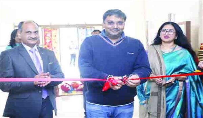 वार्षिकोत्सव में बच्चों ने मनमोहक प्रस्तुति से किया मुग्ध