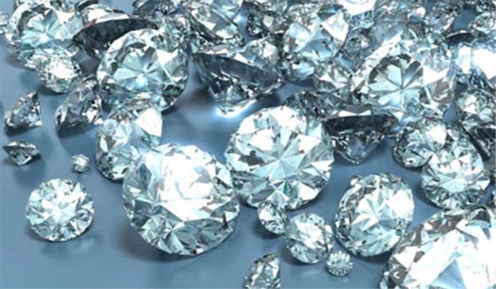 20 करोड़ रूपये के हीरे पुलिस ने किये बरामद
