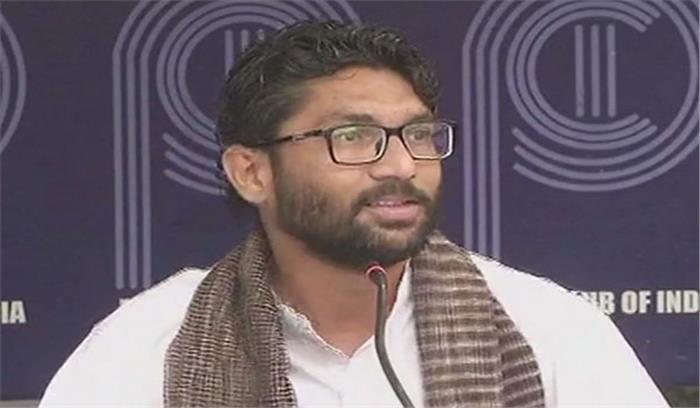 भीमा-कोरेगांव हिंसा पर बीजेपी मुझे फंसा रही: जिग्नेश मेवाणी