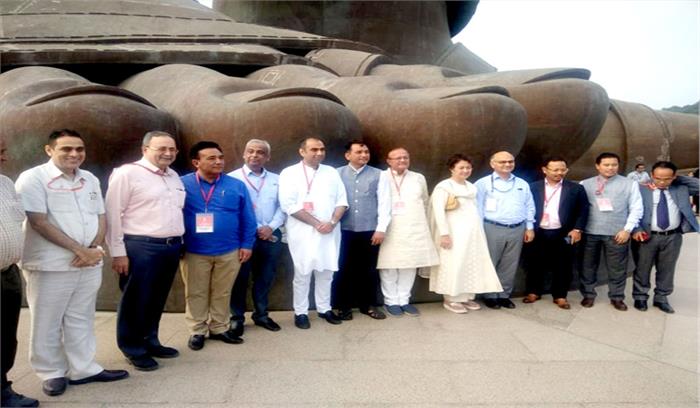 गुजरात में ऊर्जा मंत्रियों की कॉन्फ्रेंस में शामिल हुए प्रियव्रत सिंह